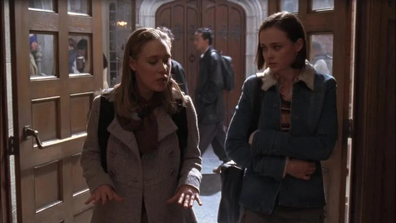 Кадры из сериала Девочки Гилмор (2000)